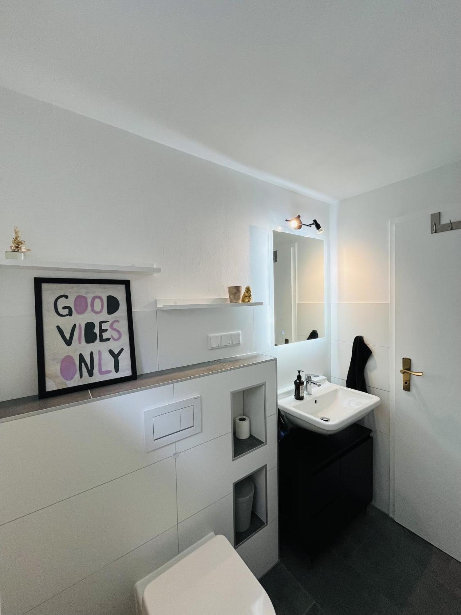 Overnight No2 - Studio, Kueche, Netflix * Hannover